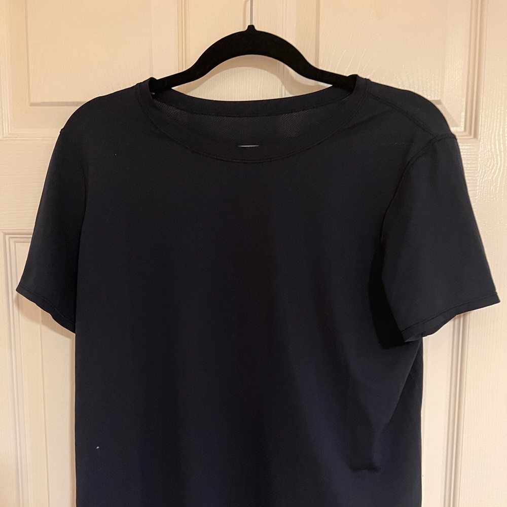 Navy blue run swiftly shirt